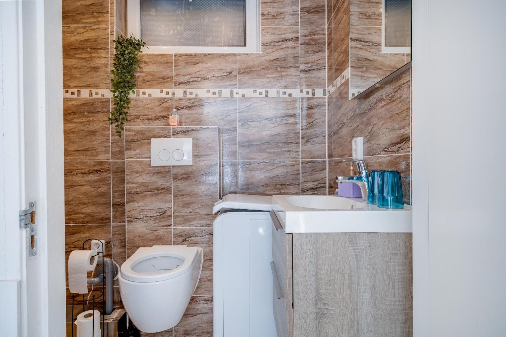 Luxe Wellness Apartment Apeldoorn With Jacuzzi And Sauna Esterno foto