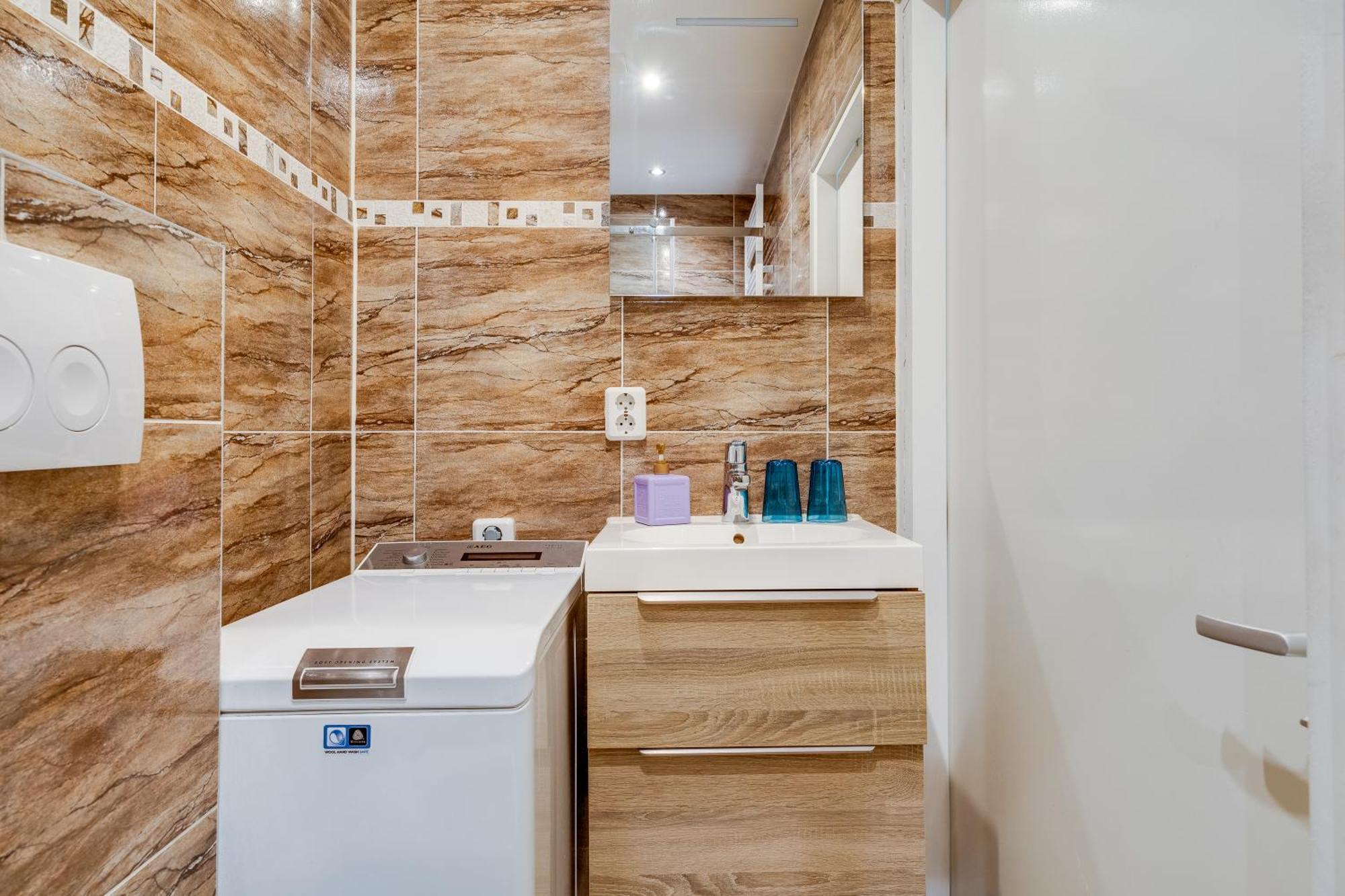 Luxe Wellness Apartment Apeldoorn With Jacuzzi And Sauna Esterno foto