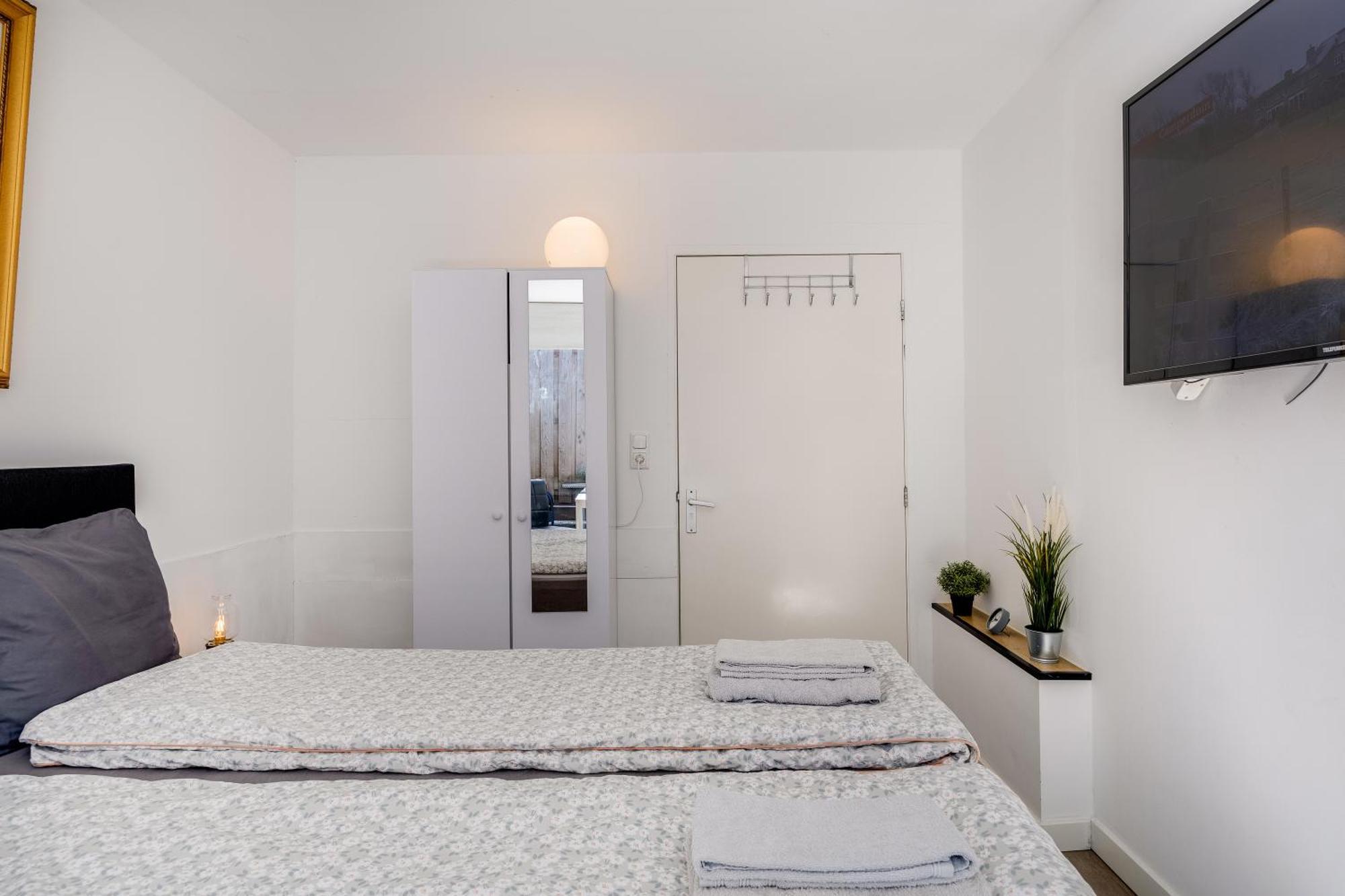 Luxe Wellness Apartment Apeldoorn With Jacuzzi And Sauna Esterno foto